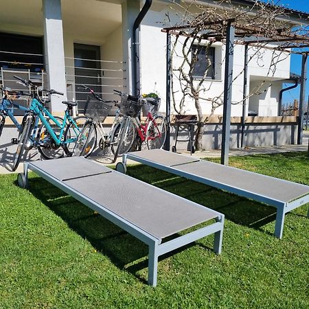 Na Off Villa Radenci Exteriör bild